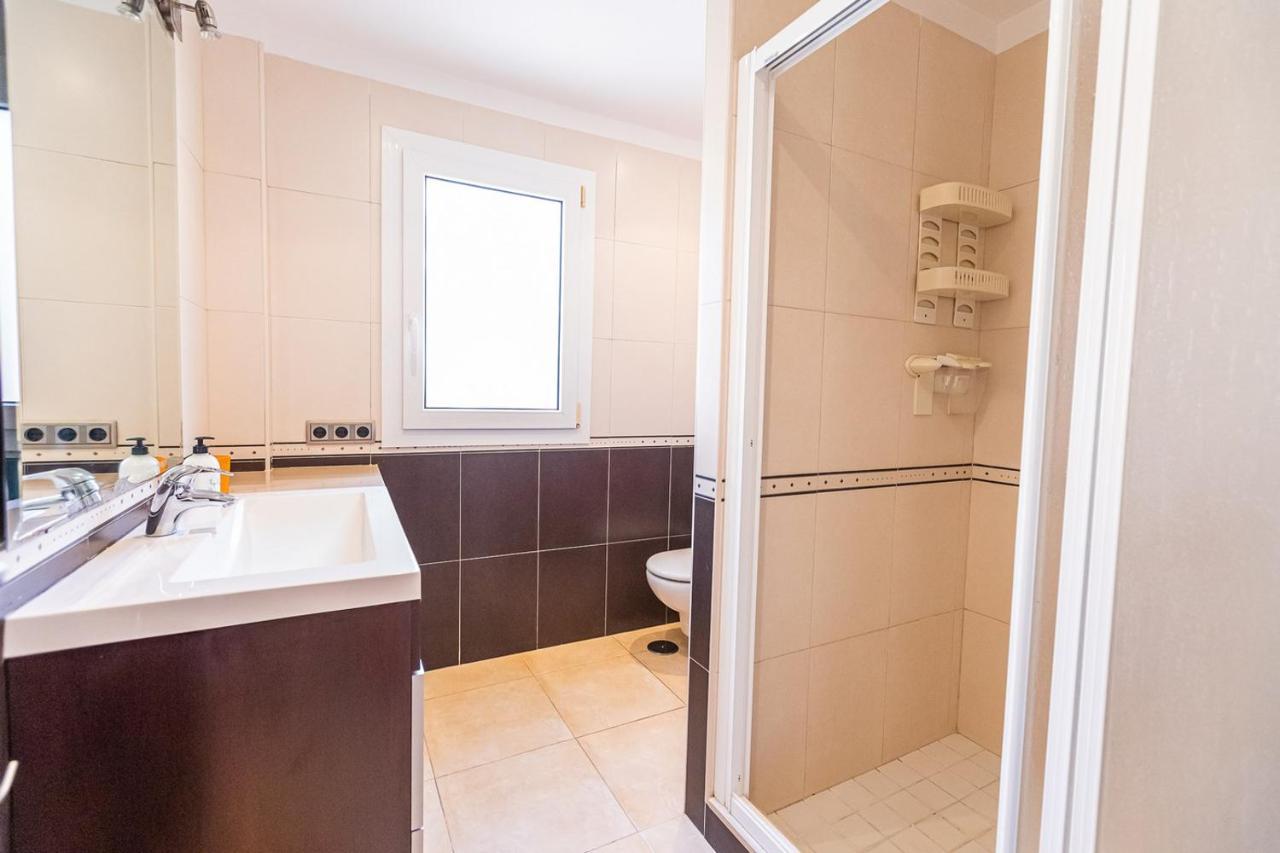 Villa With Private Pool And Magnificent Views Адехе Екстериор снимка